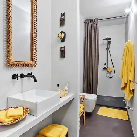 Holiday home Town House Sleeps 2 With Air Con And Wifi Spello